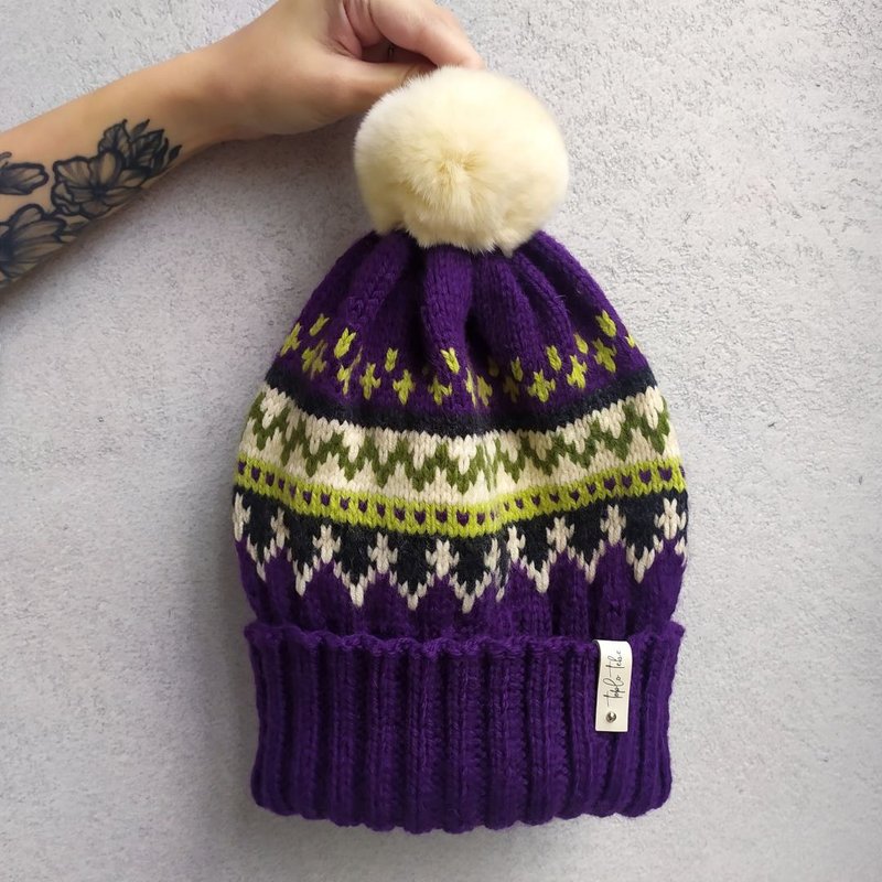 Warm winter bright handmade womens hat | レディース帽子 - หมวก - ขนแกะ หลากหลายสี