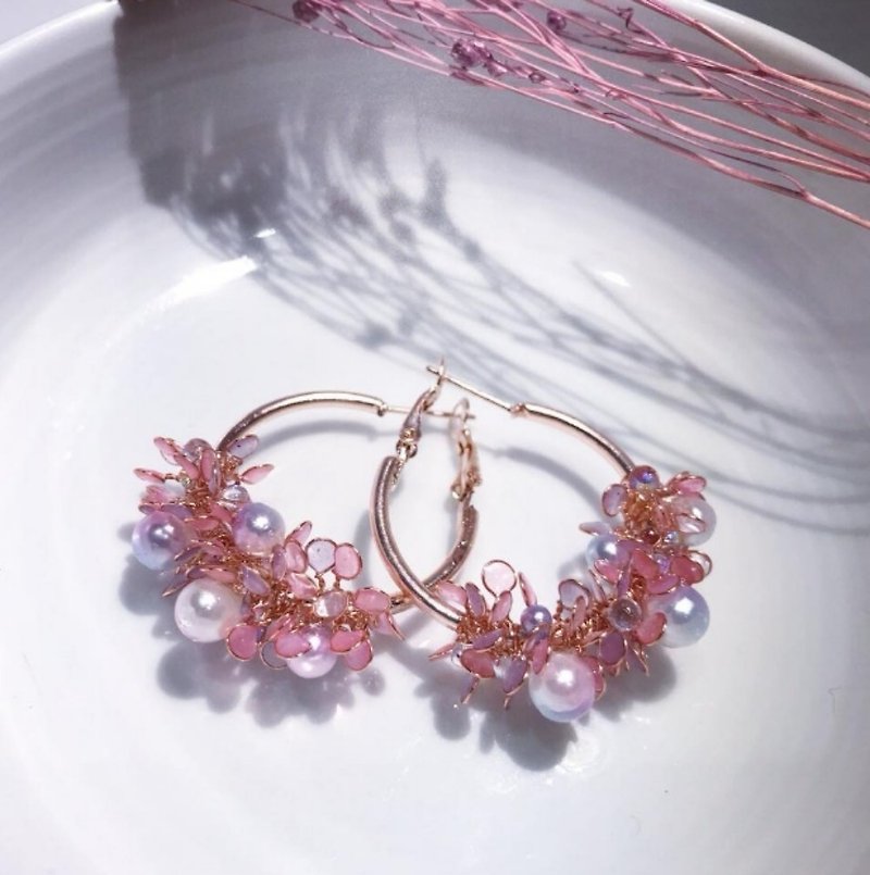 天使的花籃【粉紅星】 - 耳環/耳夾 - 其他材質 粉紅色