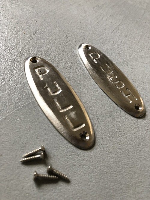 数量限定 PP-S PULL PUSH セット ドアサイン 真鍮 押す 引く プレート プル プッシュ ハンドメイド 看板 - ショップ  51WORKS / MADE IN JAPAN 置物 - Pinkoi