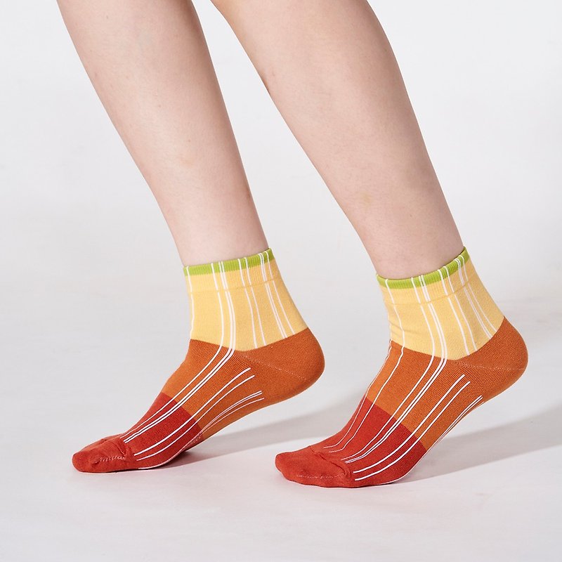 Gravity 1:2 /orange/ socks - ถุงเท้า - ผ้าฝ้าย/ผ้าลินิน สีส้ม