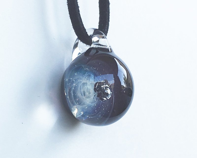 Meteorite world ver10 meteorite Glib Pendant with Gibeon meteorite Universe - Necklaces - Glass Blue