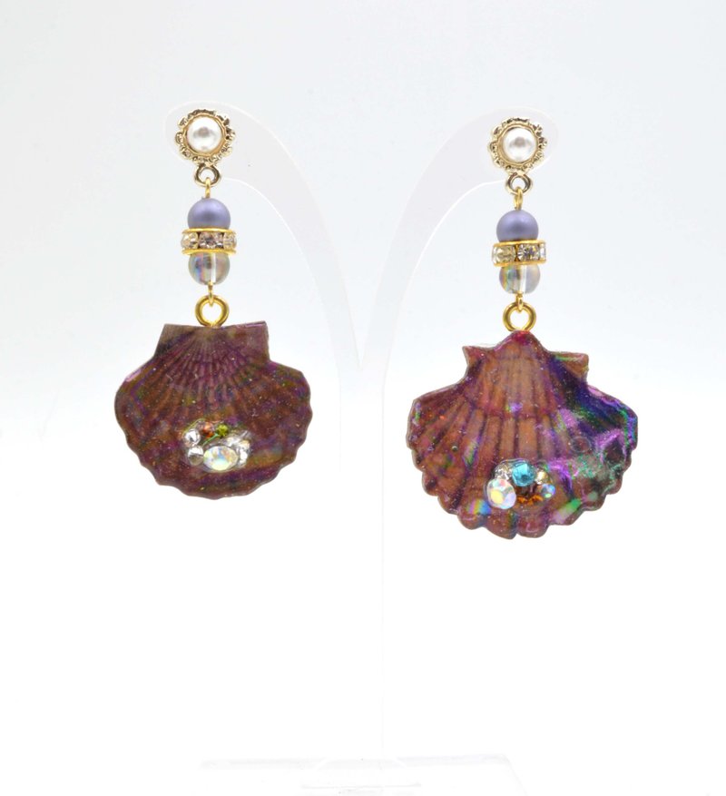 貝殼圖案木片耳環 美國雷射切割訂製超輕巧 簡約復古時尚 網紅款 - 耳環/耳夾/耳骨夾 - 木頭 卡其色