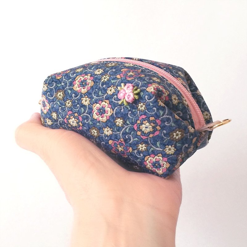 Pouch with Japanese Traditional Pattern, Kimono (Small) - Silk - Toiletry Bags & Pouches - Silk Blue