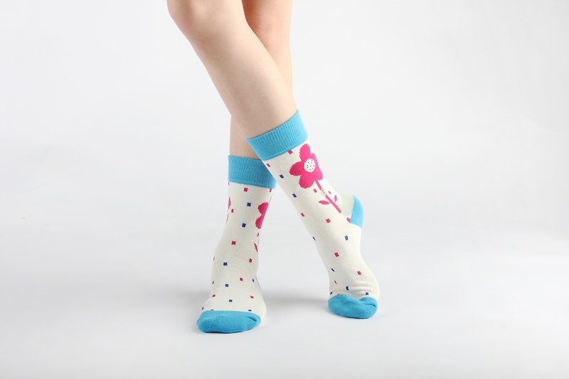 BallSocks Joint Ball Socks - Small Flowers and Green Monsters - ถุงเท้า - ผ้าฝ้าย/ผ้าลินิน ขาว