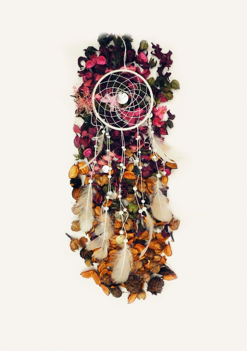 13x42 white seashells classic dreamcatcher - Items for Display - Other Materials Multicolor