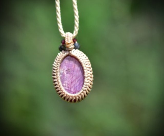 スタールビーのマクラメネックレス 艶やか スタールビー マクラメペンダント481 - ショップ Funky