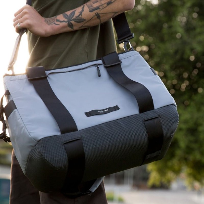 TIMBUK2 COOL COOLER MESSENGER BAG 30L 保冷野餐袋 - 手提包/手提袋 - 其他材質 灰色