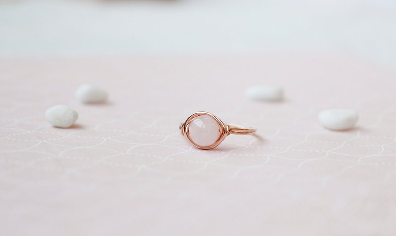 October birthstone-pink crystal Rose Gold 14k gold ring (14KGF) - แหวนทั่วไป - เครื่องเพชรพลอย สึชมพู