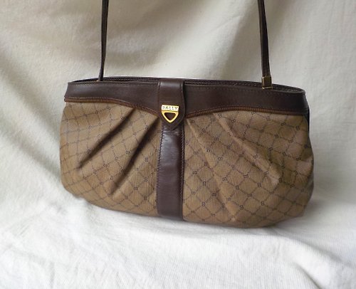 FOAK Mulberry Brown Leather Antique Saddle Bag - Shop foakvintage Messenger  Bags & Sling Bags - Pinkoi