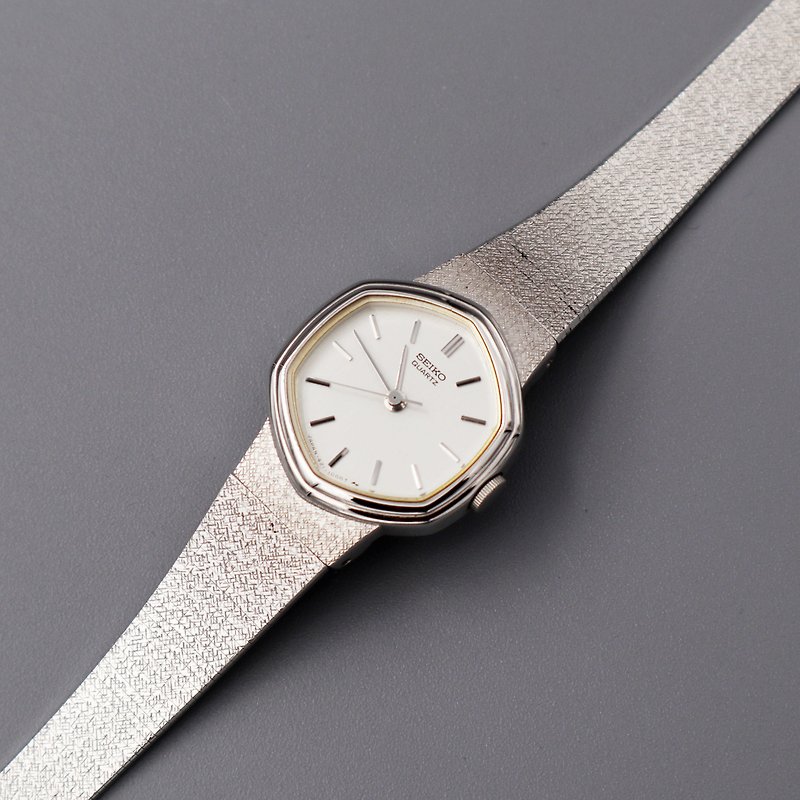 SEIKO昭和ヘキサゴンクォーツアンティークウォッチ - 腕時計 - その他の素材 