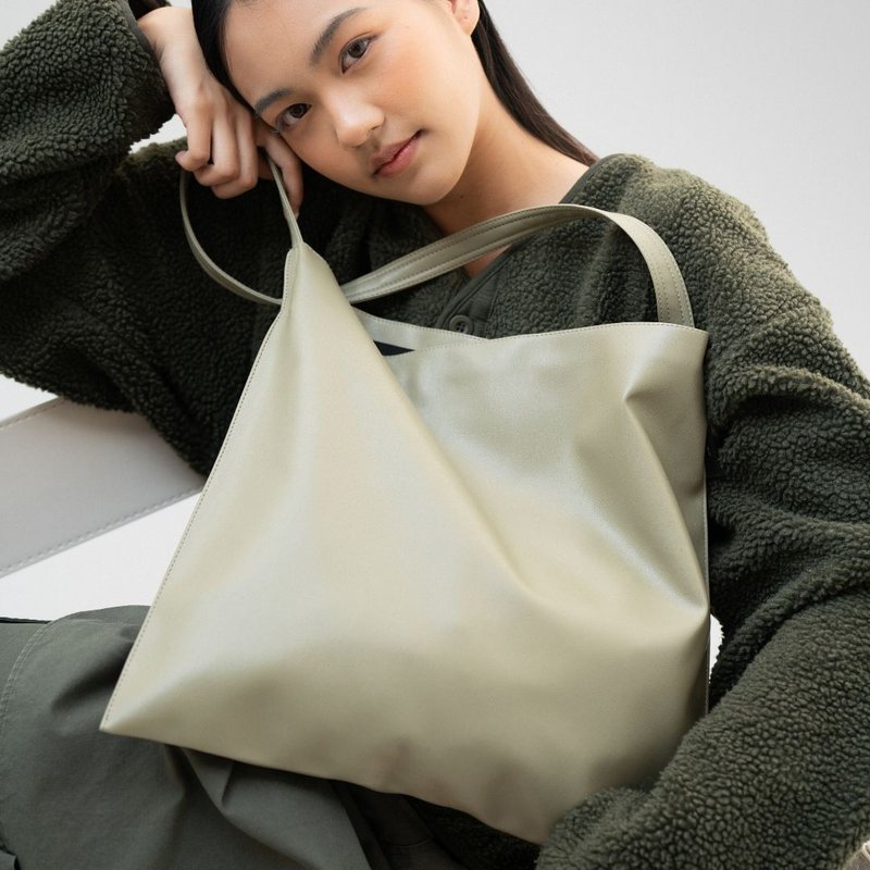 HOBO LARGE - OLIVE / RUST BRAND - อื่นๆ - หนังเทียม สีกากี