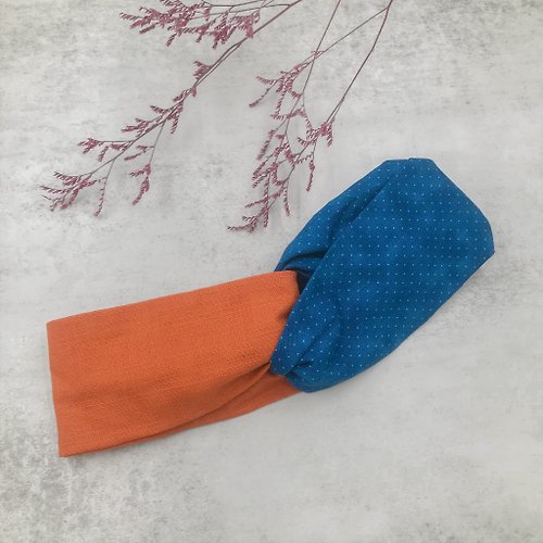 青橙greenorange 素色寬版交叉髮帶【橘藍點點】雙拼設計