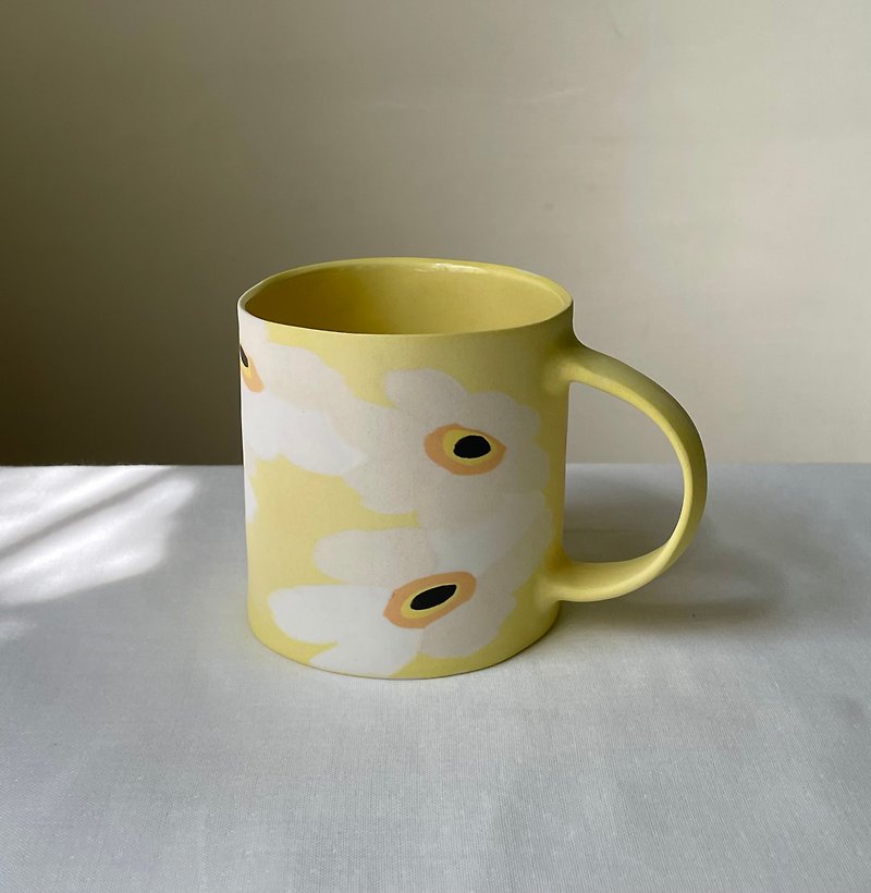 Poppy Anemone Coffee Mug in Yellow - Mugs - Porcelain 
