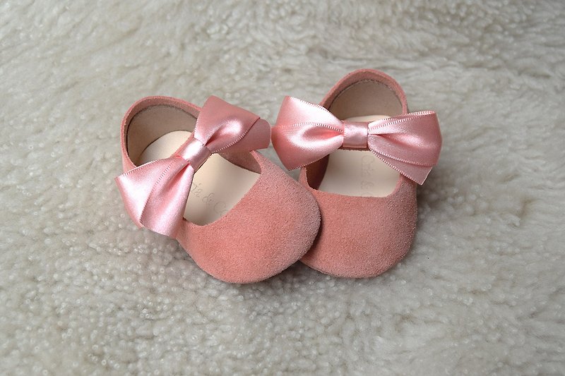 Peach Baby Girl Shoes, Pink Baby Moccasins, Leather Mary Jane, Pink Baby Moccs - รองเท้าเด็ก - หนังแท้ สึชมพู
