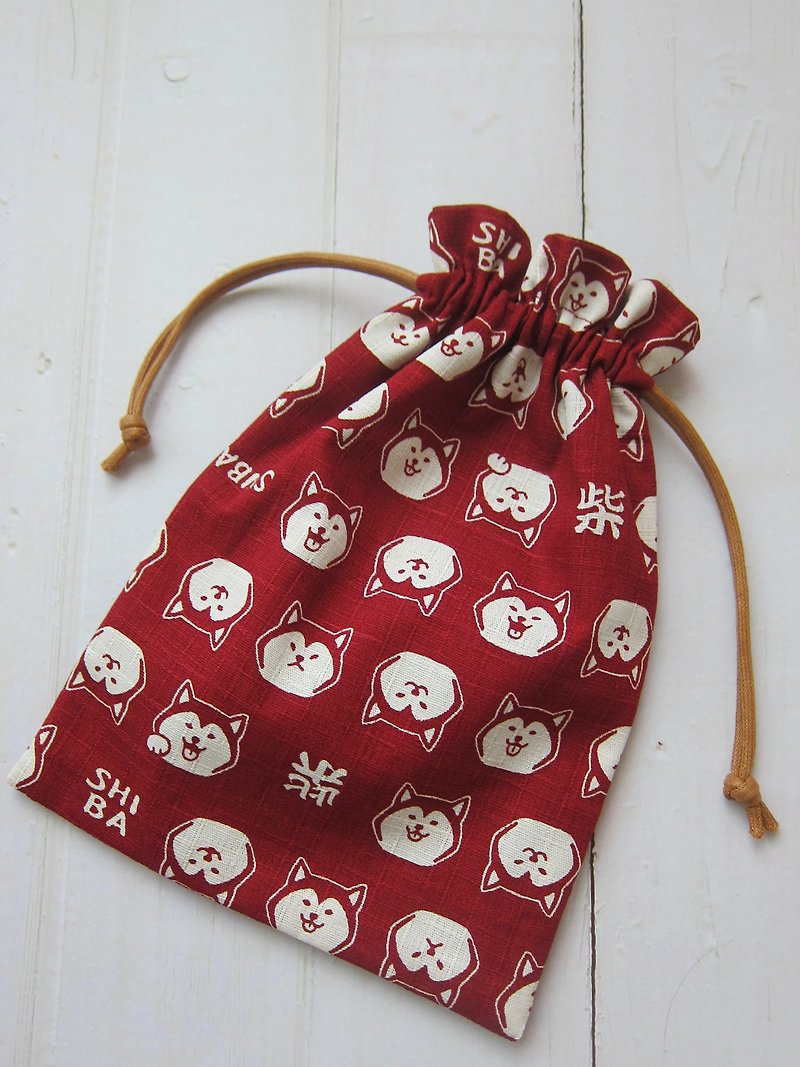 Good luck Shiba Inu drawstring bag - กระเป๋าเครื่องสำอาง - ผ้าฝ้าย/ผ้าลินิน สีแดง