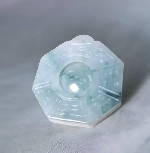 瓔珞珠寶盒 E.L.Jewelry Box 【擋煞‧避邪】飄花翡翠八卦項鍊 | 天然緬甸玉A貨翡翠 | 送禮