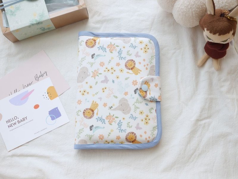 Baby manual cover, mother manual cover, book cover can hold two manuals, lion and elephant style - อื่นๆ - ผ้าฝ้าย/ผ้าลินิน สีน้ำเงิน