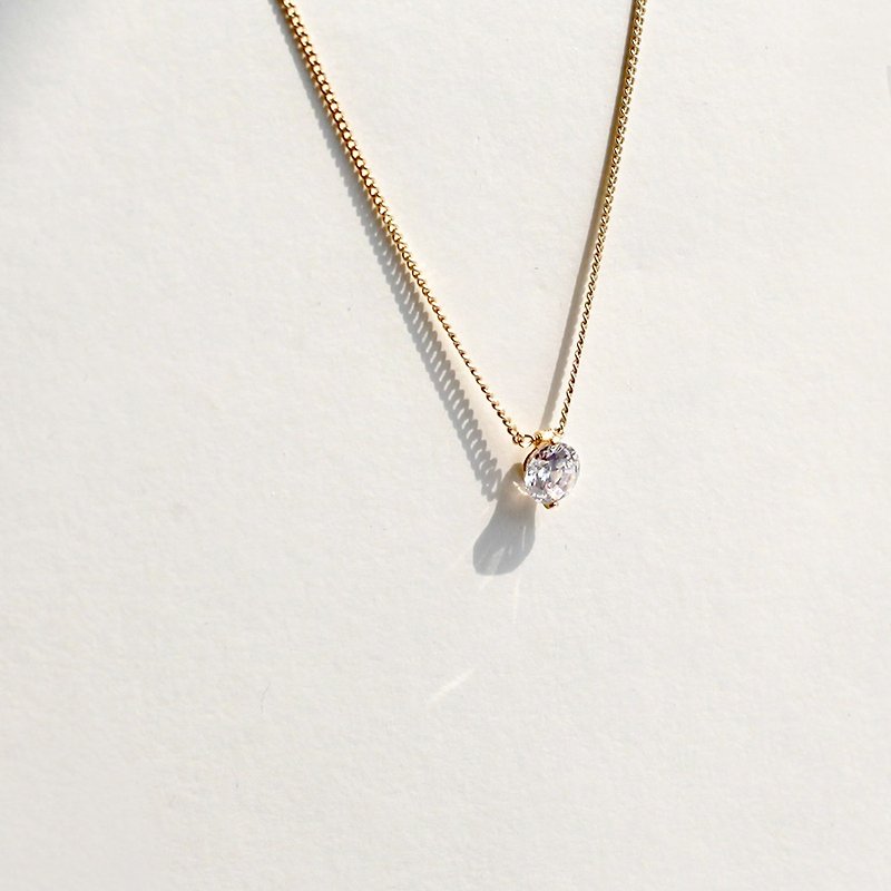 MissQueenyダイヤモンドハート真珠のネックレス/鎖骨チェーン - チョーカー - 金属 ゴールド