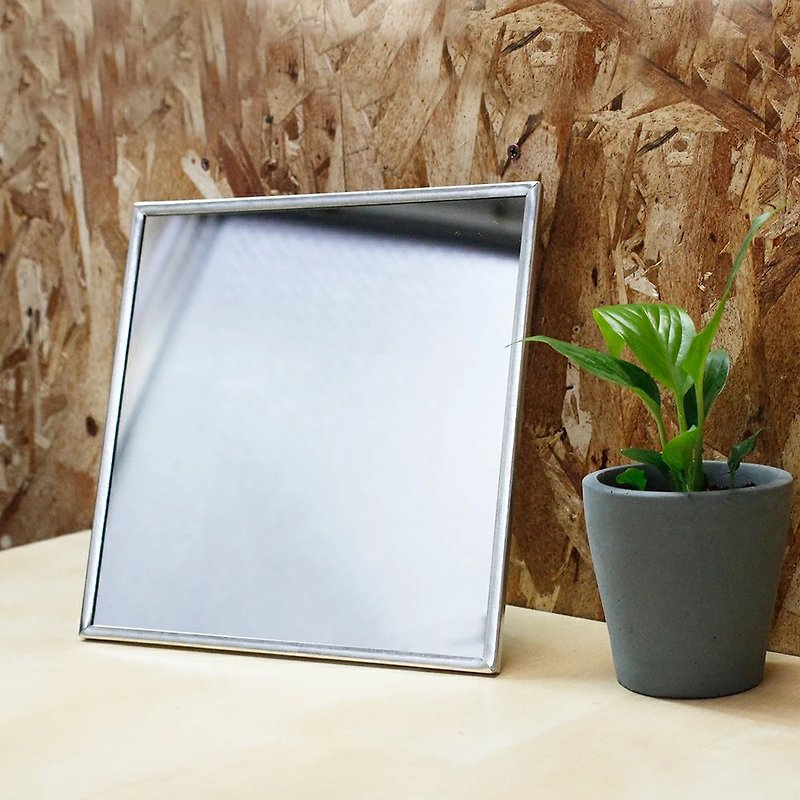 ZIP Stand Mirror LL Size Tinplate Stand Mirror Made in Japan - Makeup Brushes - Other Metals Silver