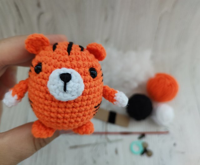 Tiger Crochet Kit for Beginners