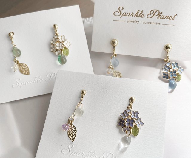 あじさいチェコドロップビーズピアス - ショップ Sparkle Planet ピアス・イヤリング - Pinkoi