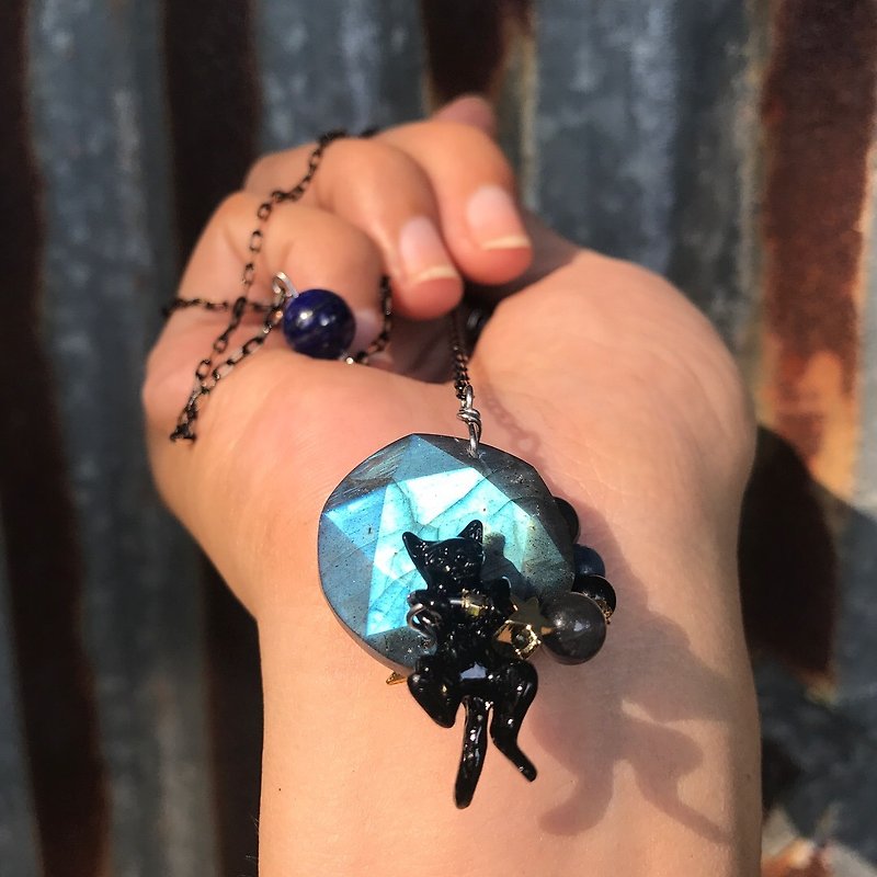 【Lost And Find】Natural angel rutilated quartz pendulum necklace - สร้อยคอ - เครื่องเพชรพลอย สีน้ำเงิน