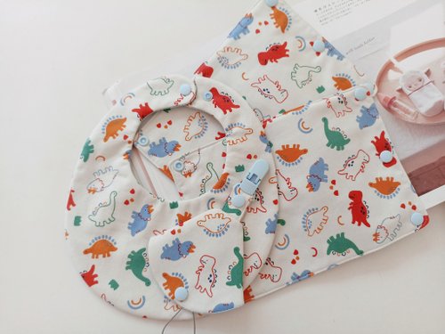 Shipping within 3 days] Dinosaur Ribbon Pacifier Wipe Pacifier Wipe Pacifier  Clip Bean Flannel Cloth Soothing Play - Shop sunny-babies Bibs - Pinkoi