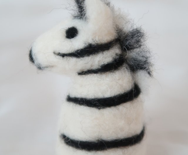 羊毛の指人形 動物 キリン ライオン ゾウ、しまうま ニードルフェルト