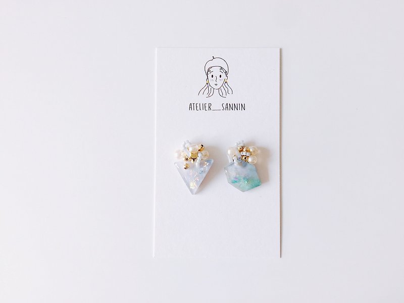 Magic Star 麈 series - Shouzhu hand-painted earrings hand earrings ear clip / ear clip limited - Earrings & Clip-ons - Other Materials Blue