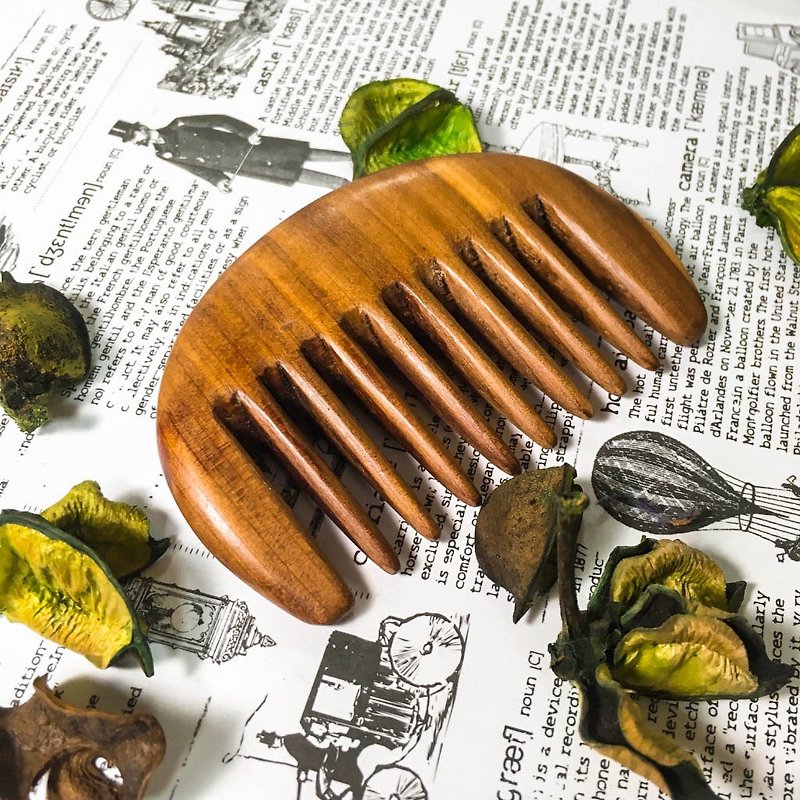 Handmade Wooden Comb | American Cedar - อื่นๆ - ไม้ 