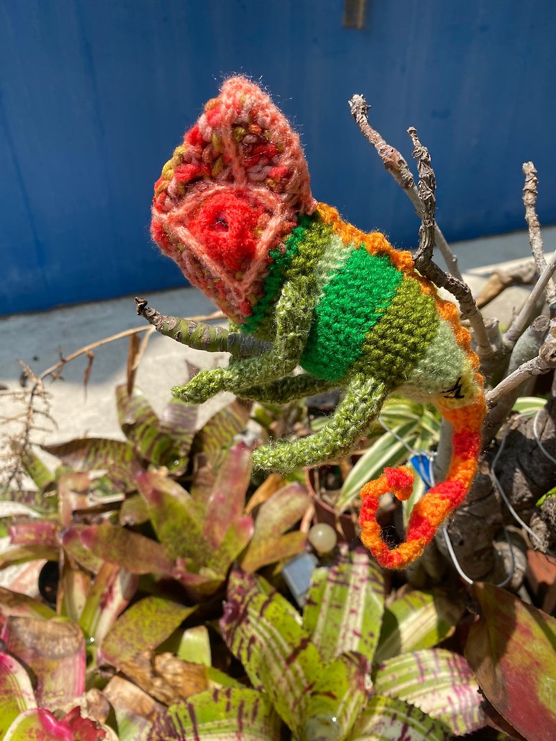 Colourful Handmade Chameleon - Stuffed Dolls & Figurines - Other Materials Multicolor