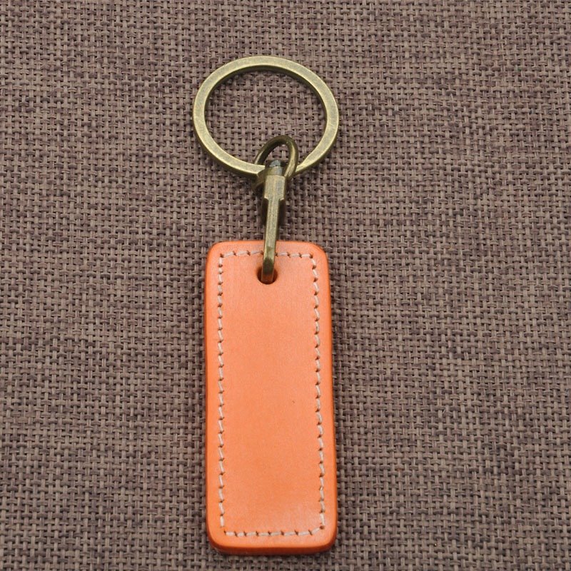 Italian fog wax cowhide keychain Nothing card printed with English capital letter name, constellation and zodiac for free - ที่ห้อยกุญแจ - หนังแท้ 