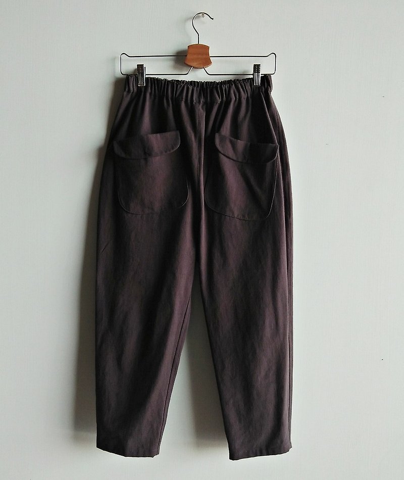 Front pocket narrow tube pants cotton dark brown - กางเกงขายาว - ผ้าฝ้าย/ผ้าลินิน สีนำ้ตาล