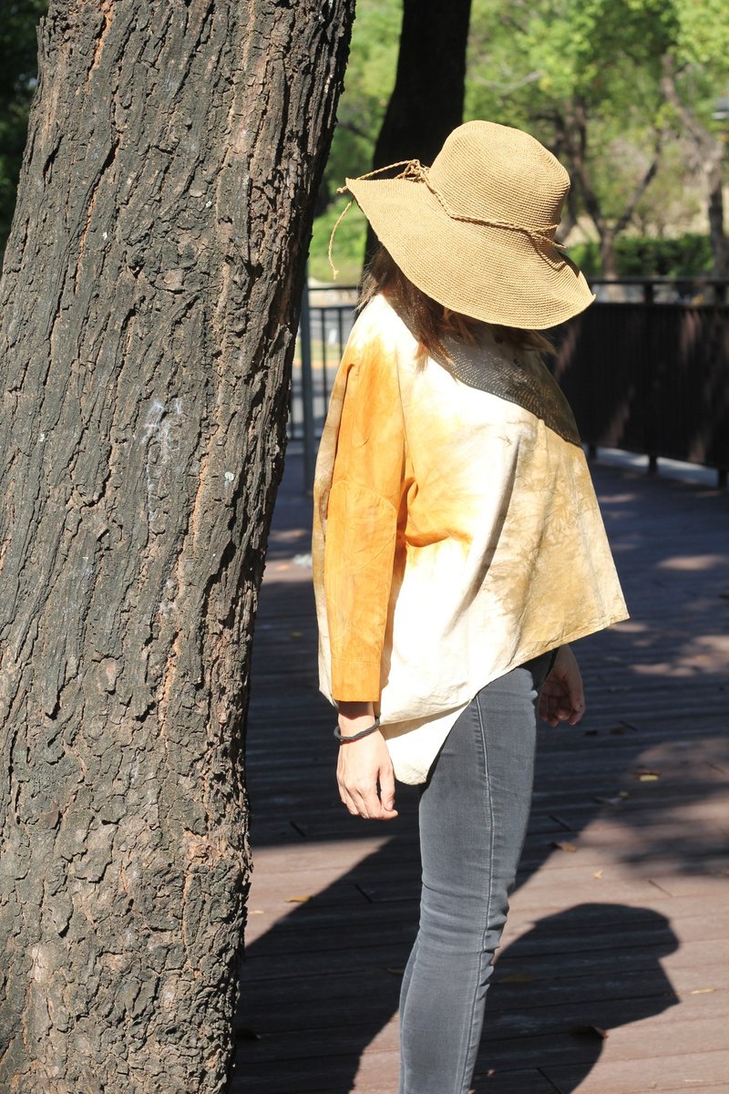 風格個性後寬立裁植物染襯衫 - 女裝恤衫 - 棉．麻 