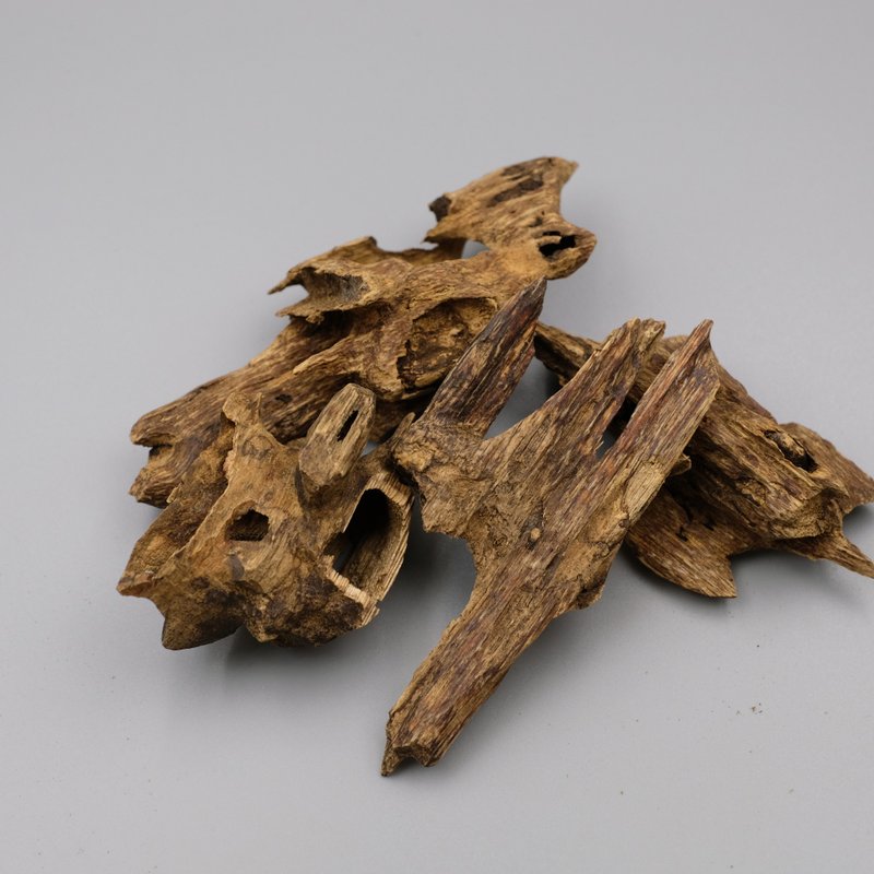 [Top incense raw materials] Burmese insect-carved agarwood wild agarwood insect leaks - Fragrances - Wood 