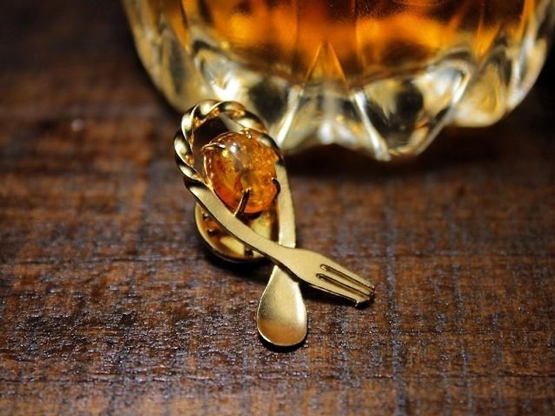 為調酒師製作的攪拌匙胸針　琥珀 - 胸針/心口針 - 寶石 金色