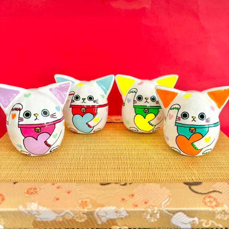 Heart Cat Daruma [Large] Yellow Ear Heart - ของวางตกแต่ง - ดินเหนียว สีเหลือง