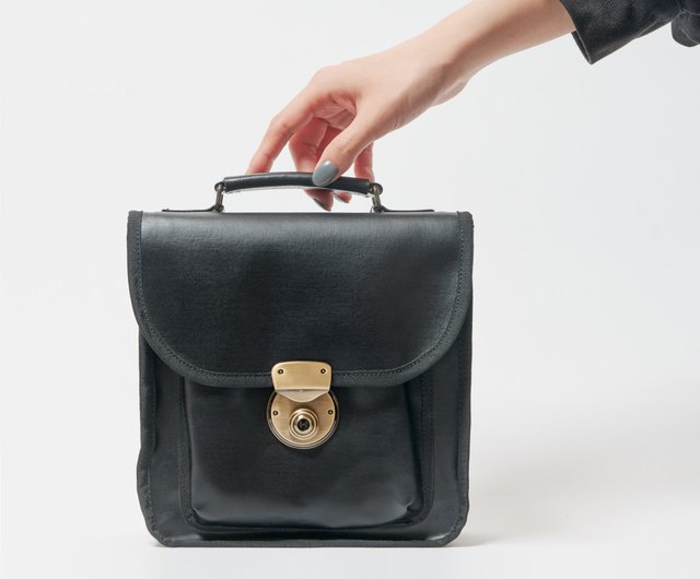 olden mini black】ショルダーバッグ/太めベルト/ラミネートキャンバス