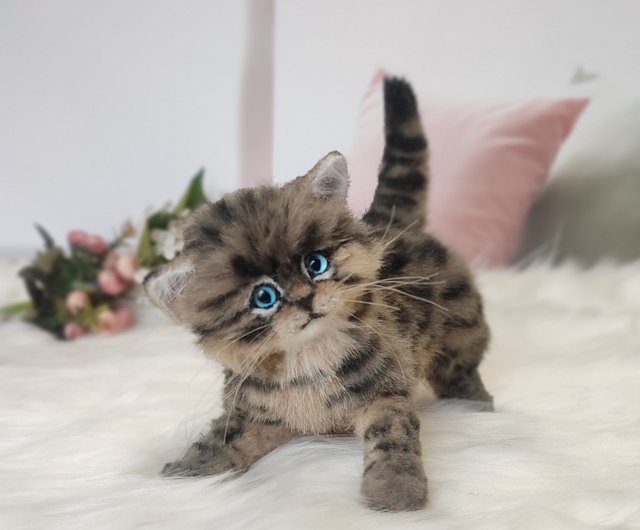 リアルな子猫アートドール OOAK 人工ぬいぐるみ 柔らかいおもちゃ