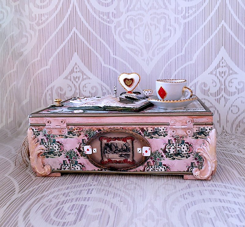 Alice box,White rabbit,ring holder,Alice Cards,Alice in Wonderland,MadHatter box - Storage - Wood Pink