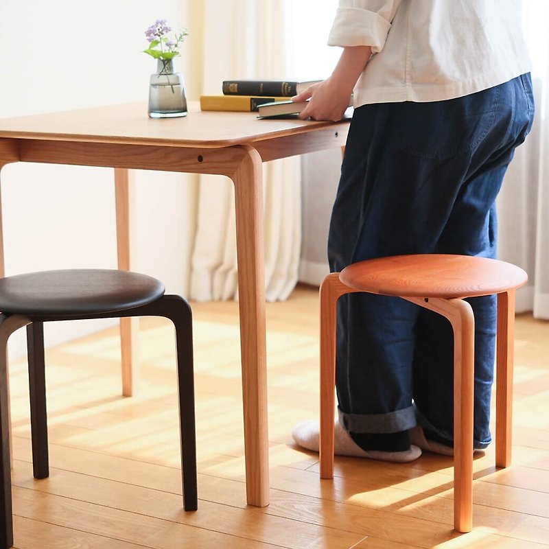 LISCIO | Stool, Persimmon Dyed (3-legged stool) - Chairs & Sofas - Wood 