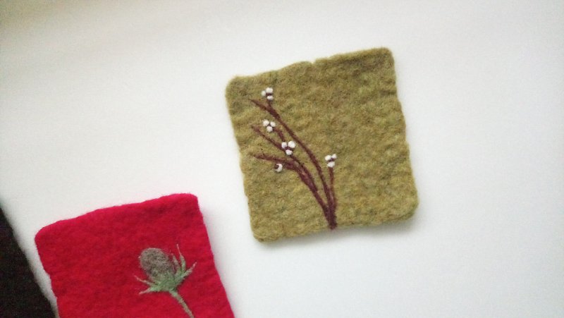 ウールフェルトの花と草の色のコースター - コースター - ウール グリーン