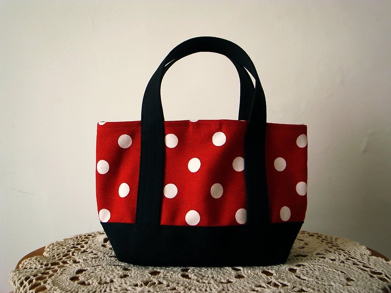 [New Year] classic limited edition tote bag Ssize red polka dot x black - red dots x black - (attached Cikou) - กระเป๋าถือ - ผ้าฝ้าย/ผ้าลินิน สีแดง