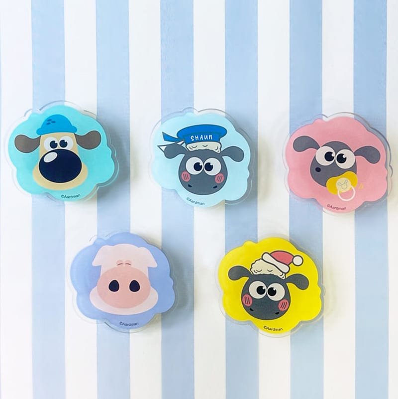 [Laughing Sheep] Q version mobile phone airbag holder - Phone Stands & Dust Plugs - Other Materials 