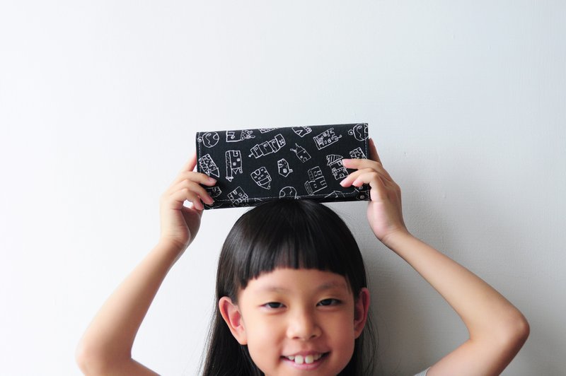 家是生活的容器/黑色 紙長夾 小蔥X ER 聯名款 水洗牛皮紙 環保 - 錢包/皮夾/長短夾 - 環保材質 黑色