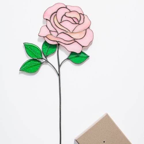ピンクの薔薇の鏡　ステンドグラス 500x0.jpg