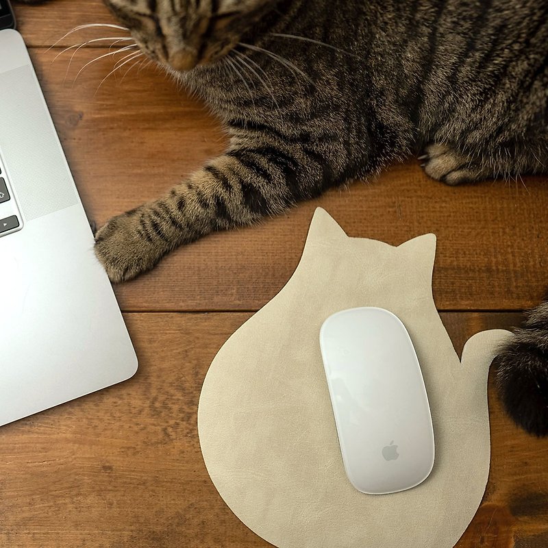 Cat Mouse Pad Silhouette Animal Cat Animal Made in Japan MSPAD [Shipped within 10-21 days] - Mouse Pads - Faux Leather White