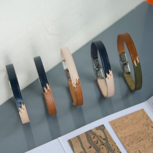 カスタマイズされた作品// 45度シリーズ手縫いの手作りレザー