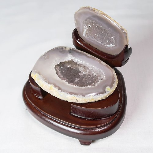 石之王 King Stones - 水晶天然石飾品、原礦 瑪瑙聚寶盆 -冰河 020283
