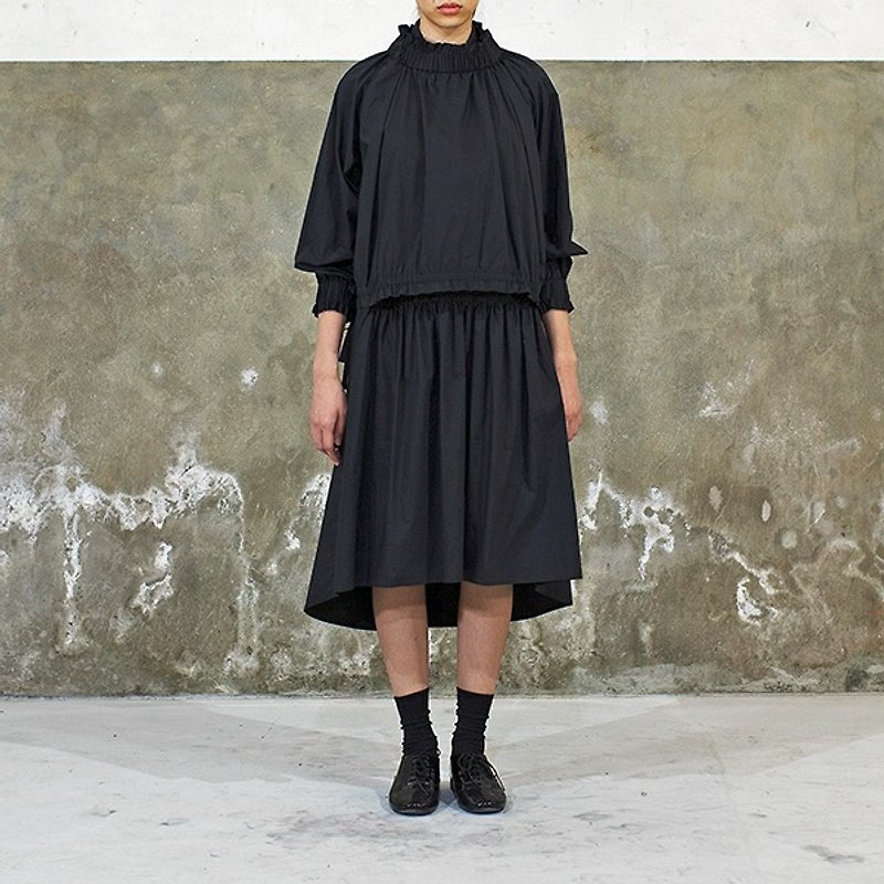 Black Cotton Top - เสื้อผู้หญิง - ผ้าฝ้าย/ผ้าลินิน สีดำ